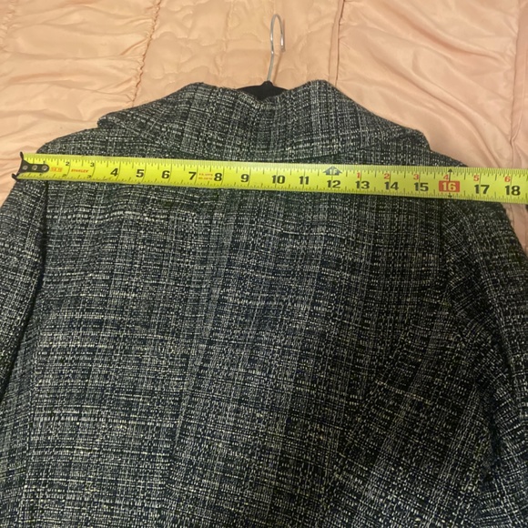 Blazer - Picture 3 of 4